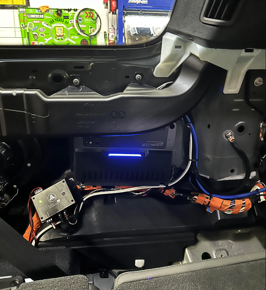 Rivian R1T R1S Upgraded the sub in R1S with aftermarket Alpine SWR-T10 Subwoofer 1699039868700