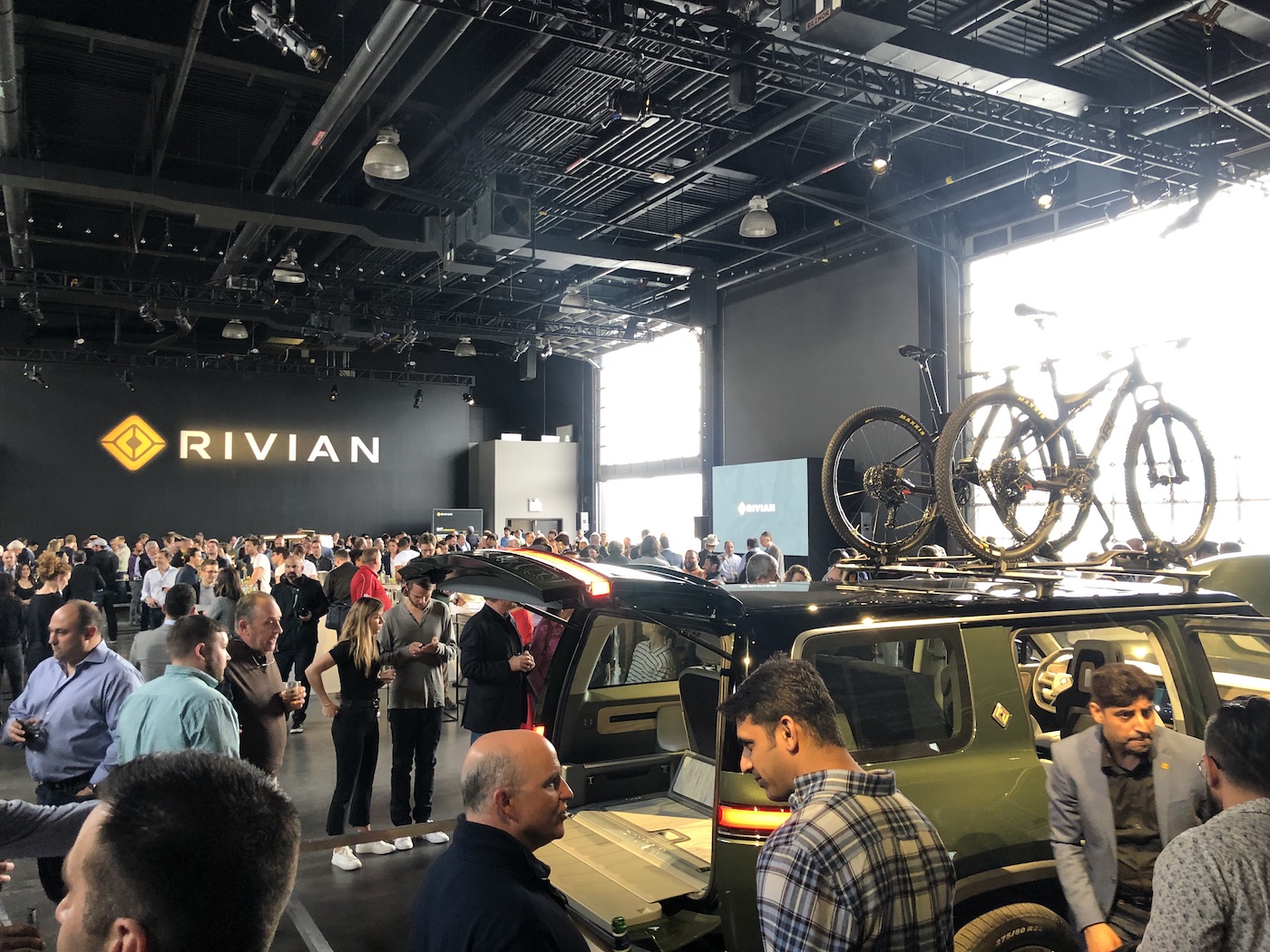 Rivian R1T R1S LIVE from Rivian's NY Auto Show Preview Event! (Q&A and R1T / R1S Hands-On) 2