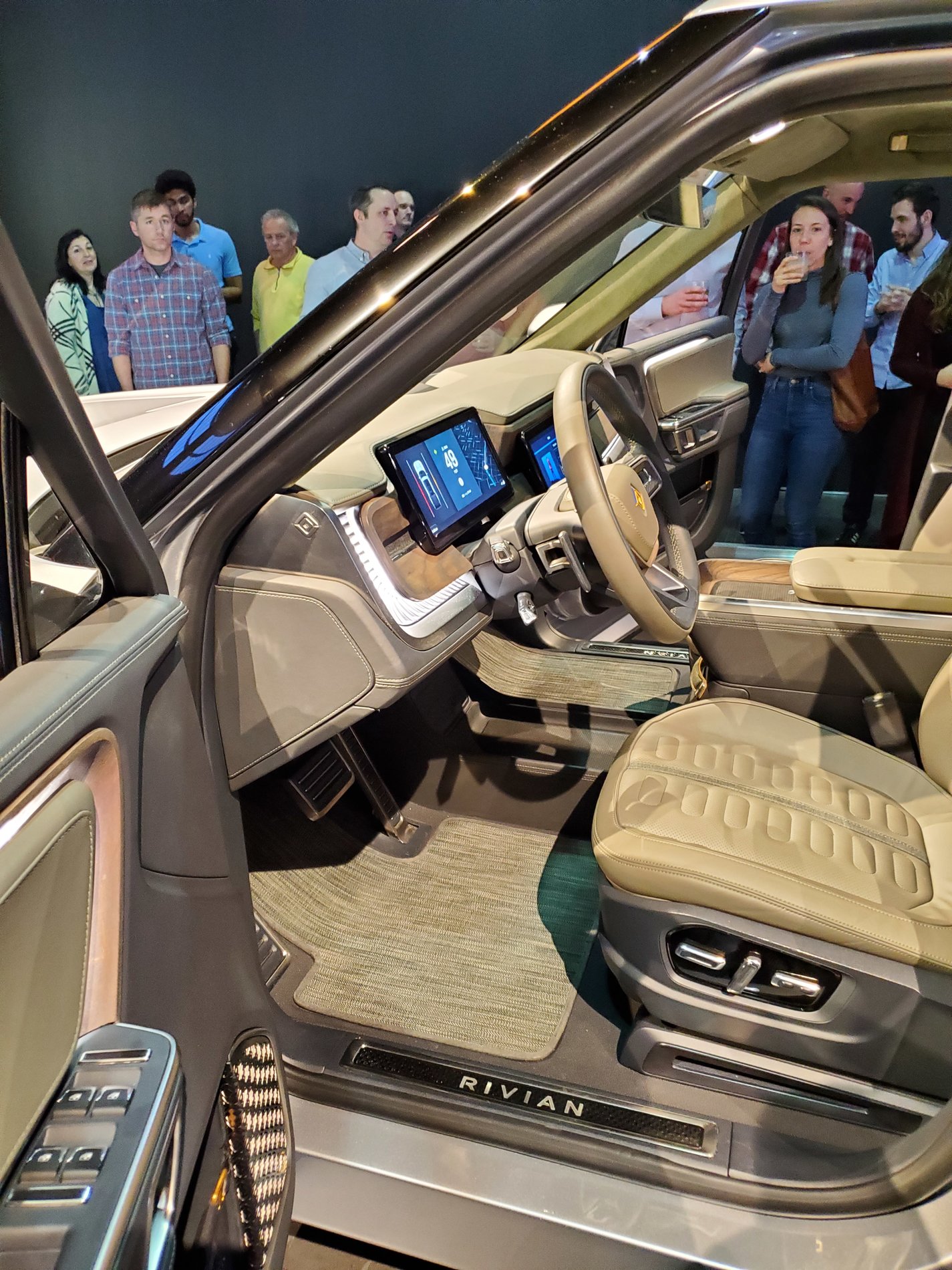 Rivian R1T R1S LIVE from Rivian's NY Auto Show Preview Event! (Q&A and R1T / R1S Hands-On) 20190412_191912