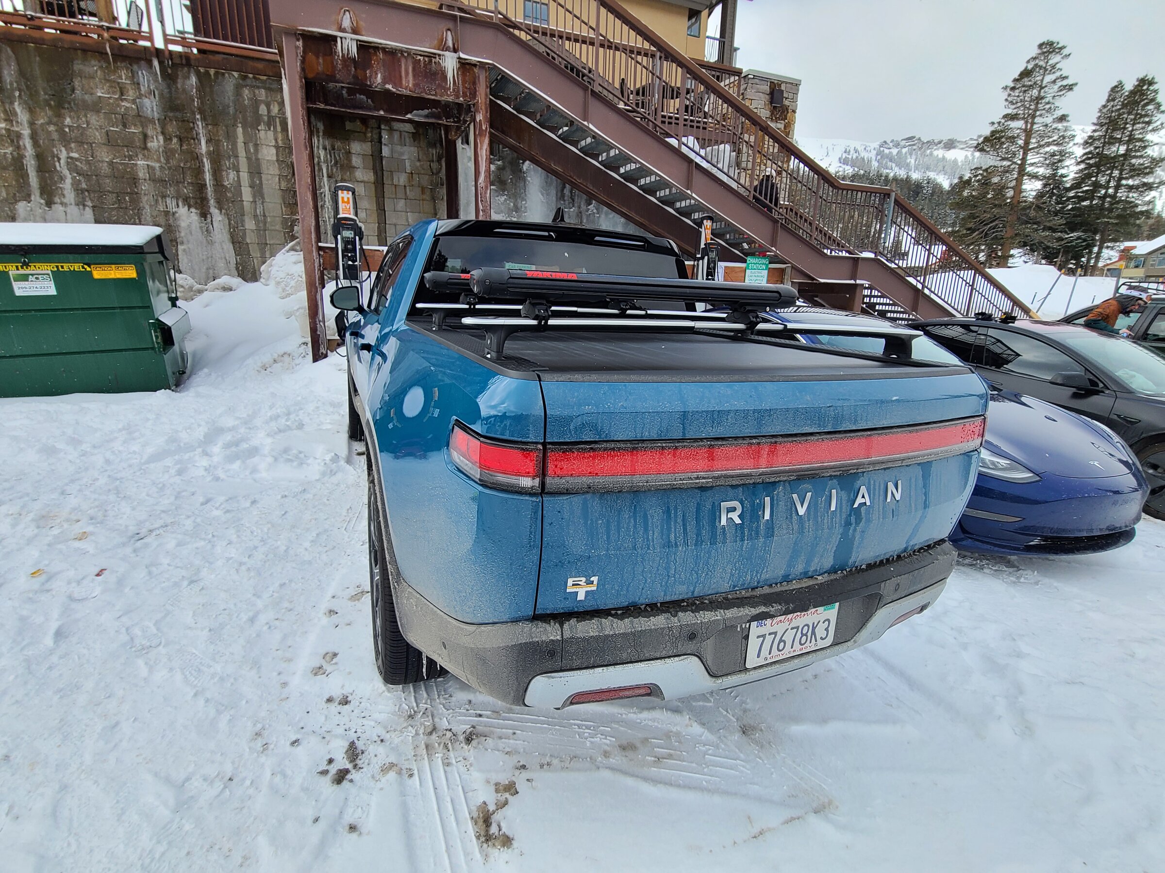 Rivian R1T R1S Rivian R1T spotted in South Seattle today! (photos, videos, impressions) 20220305_101149