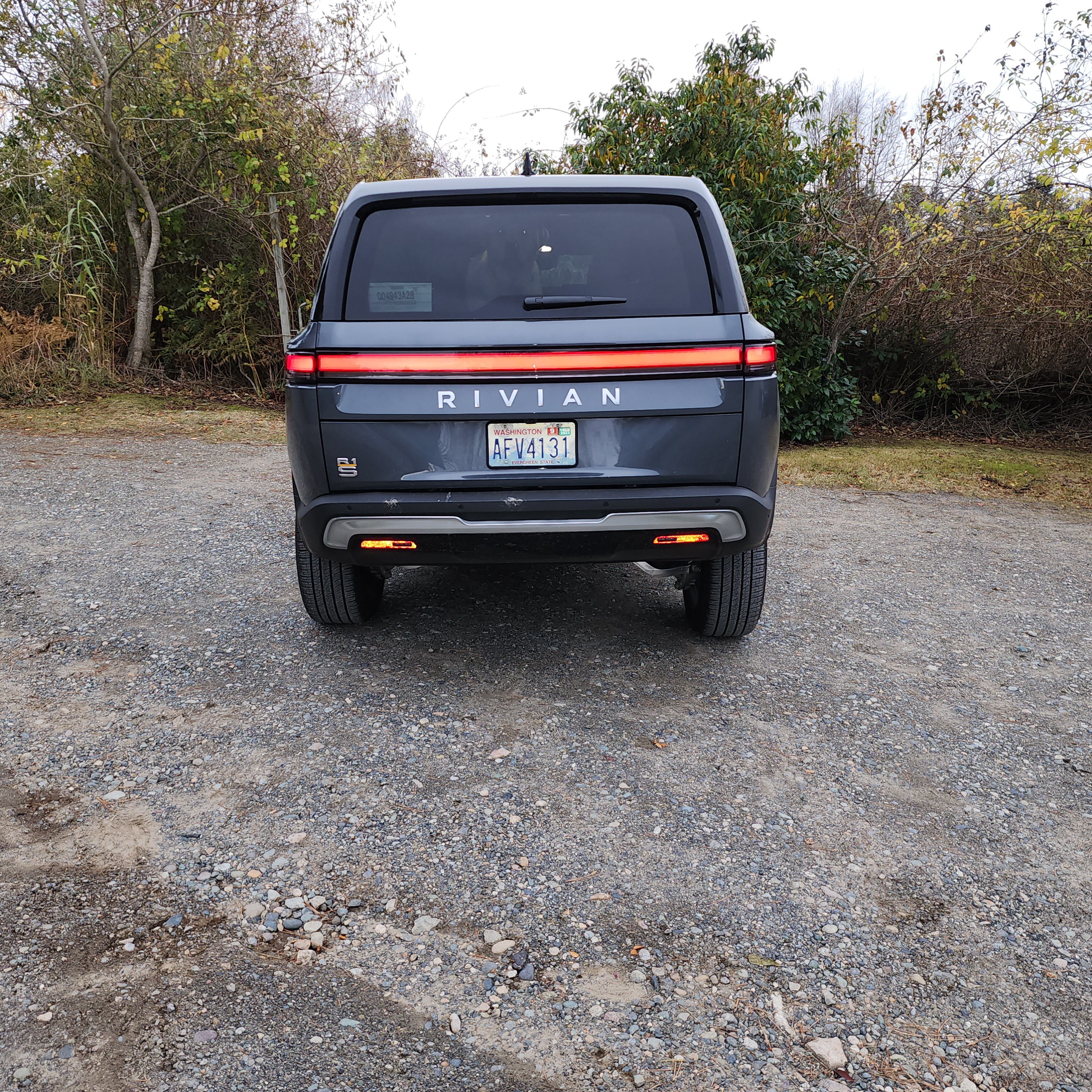 Rivian R1T R1S Camp Mode + Pet Comfort Mode For the Win! 20221111_145209