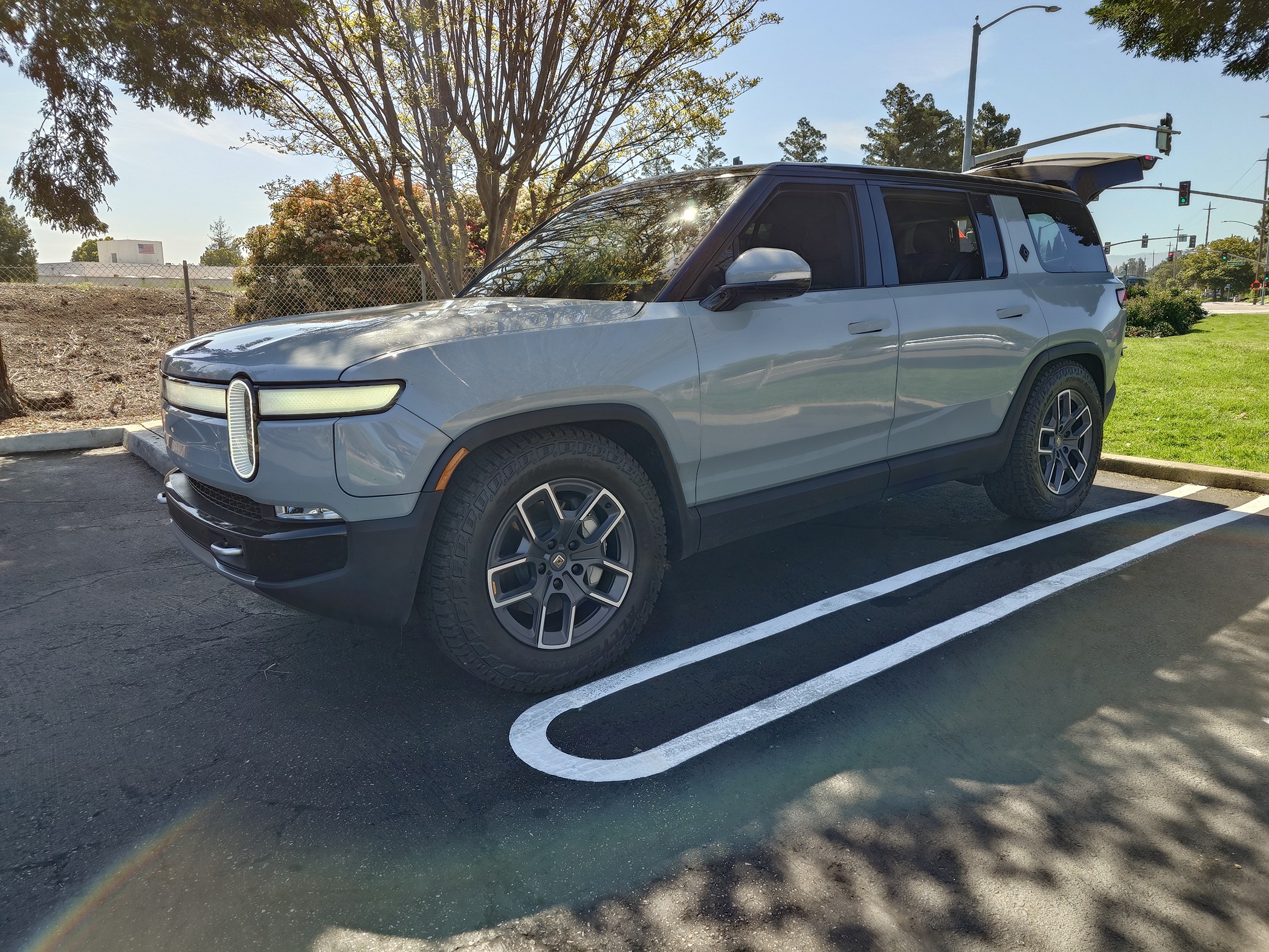 Rivian R1T R1S Random Rivian Photos of the Day - Post Yours! 📸 🤳 20240411_105755.JPG