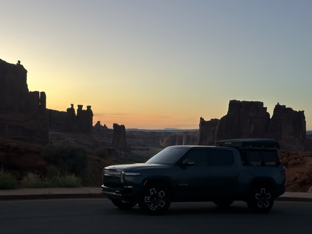 Rivian R1T R1S 10,000 miles road trip - Los Angeles to Rhode Island and back. 4FBF5BD2-E8BD-4CF9-A34F-1A087983AA45_1_105_c