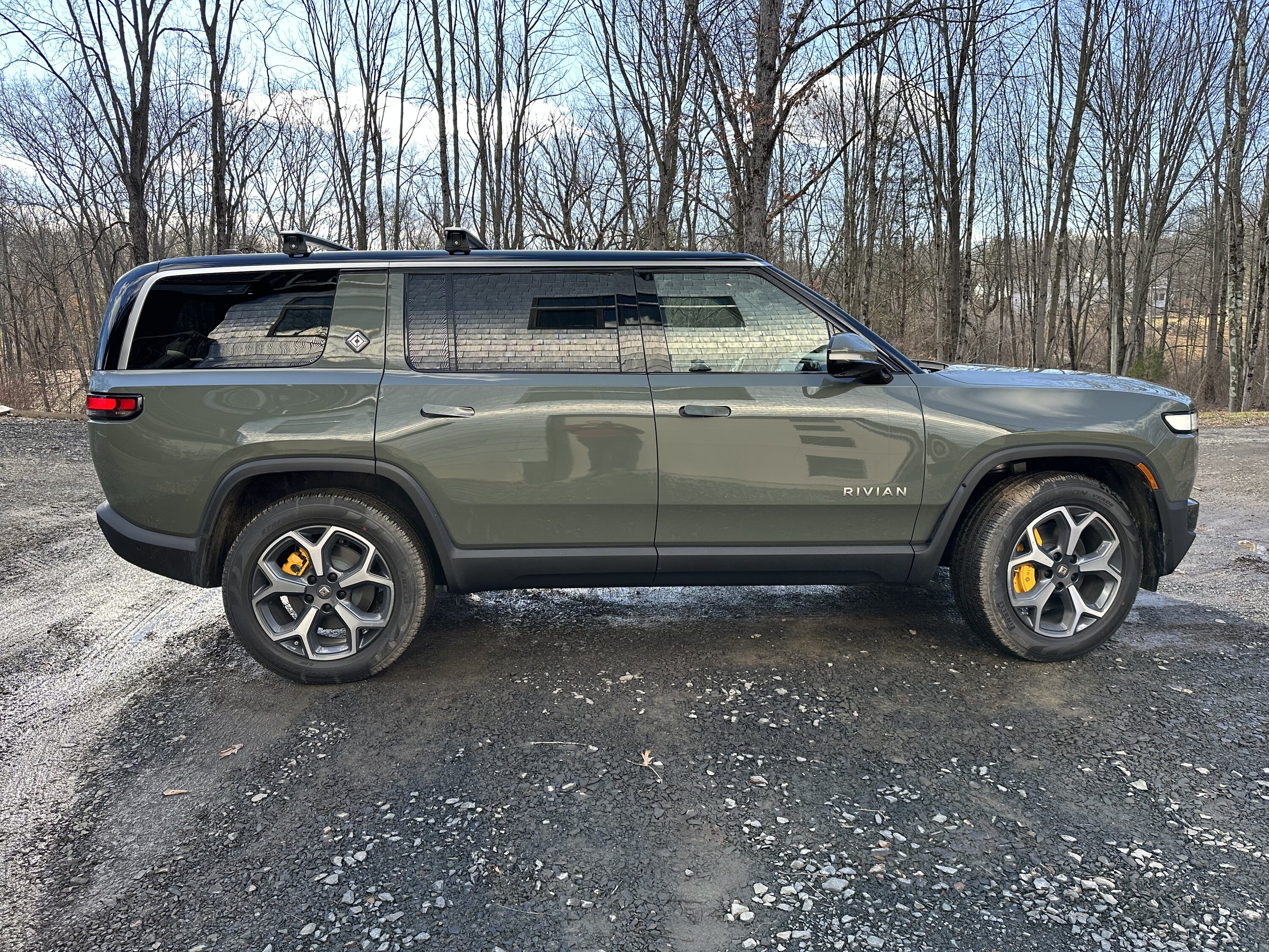 Rivian R1T R1S After two and a half weeks with my R1S... 530442E8-00D8-4F53-9B39-C983275C3E51