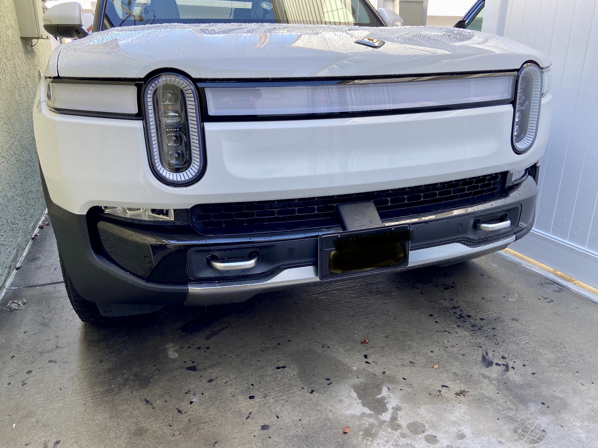 Rivian R1T R1S Front License Plate Mount that looks good and high quality? 792E0D7D-8E08-4008-B58B-74E3345E0020
