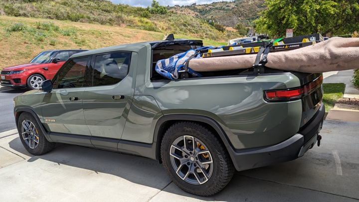 Rivian R1T R1S What do you use your R1T bed for?  (Picture Edition) bar loaded 2 sm