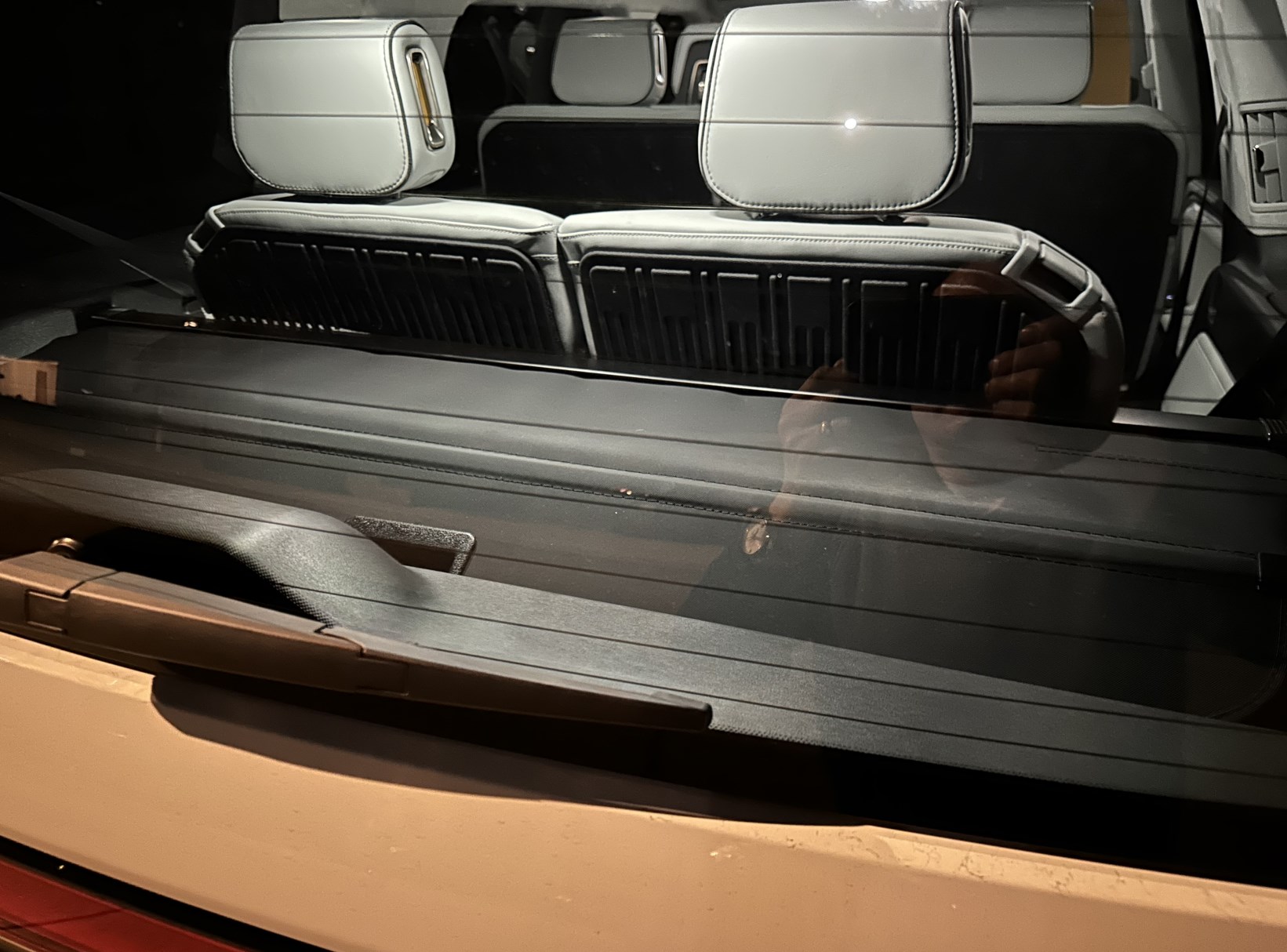 Rivian R1T R1S Introducing the New Cargo Privacy Cover for Rivian R1S Owners! Dingtalk_20240228145551