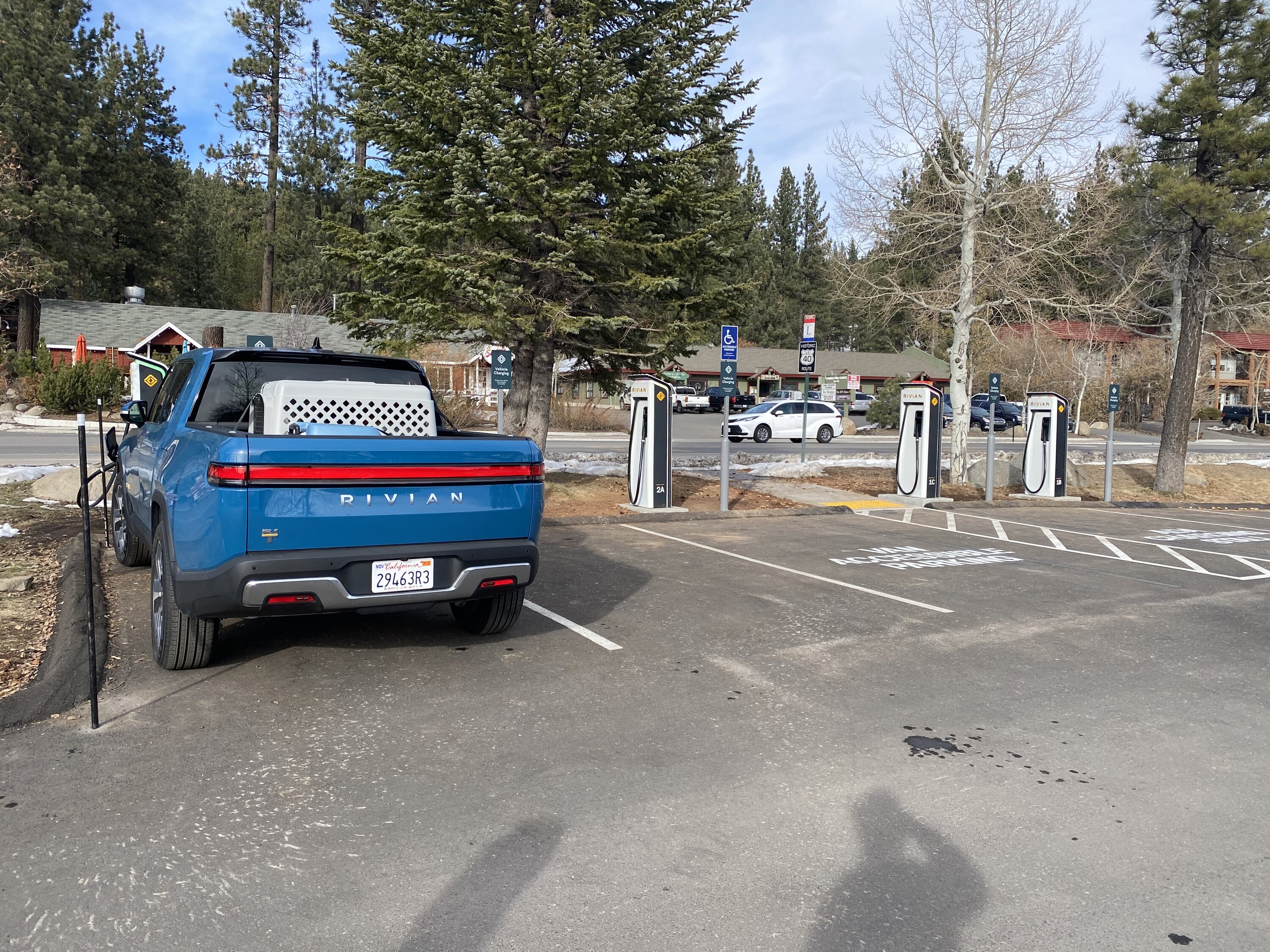 Rivian R1T R1S Road Trip, RAN use, and efficiency data from HMB -> Incline Village F6EFD2E7-A584-41D0-85BC-A799A7F6D712
