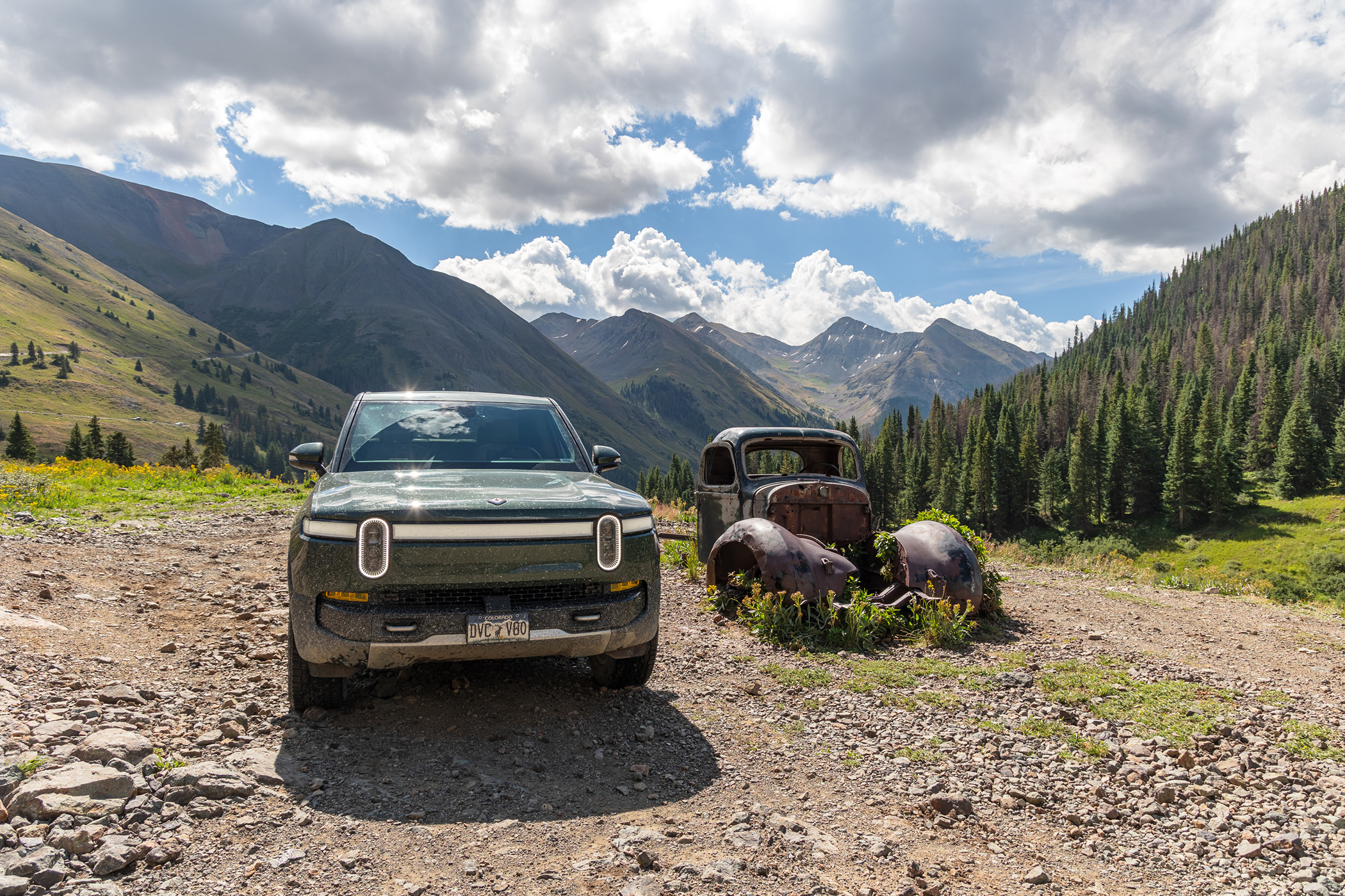 Rivian R1T R1S Where are the Rivian "adventurers"? image5
