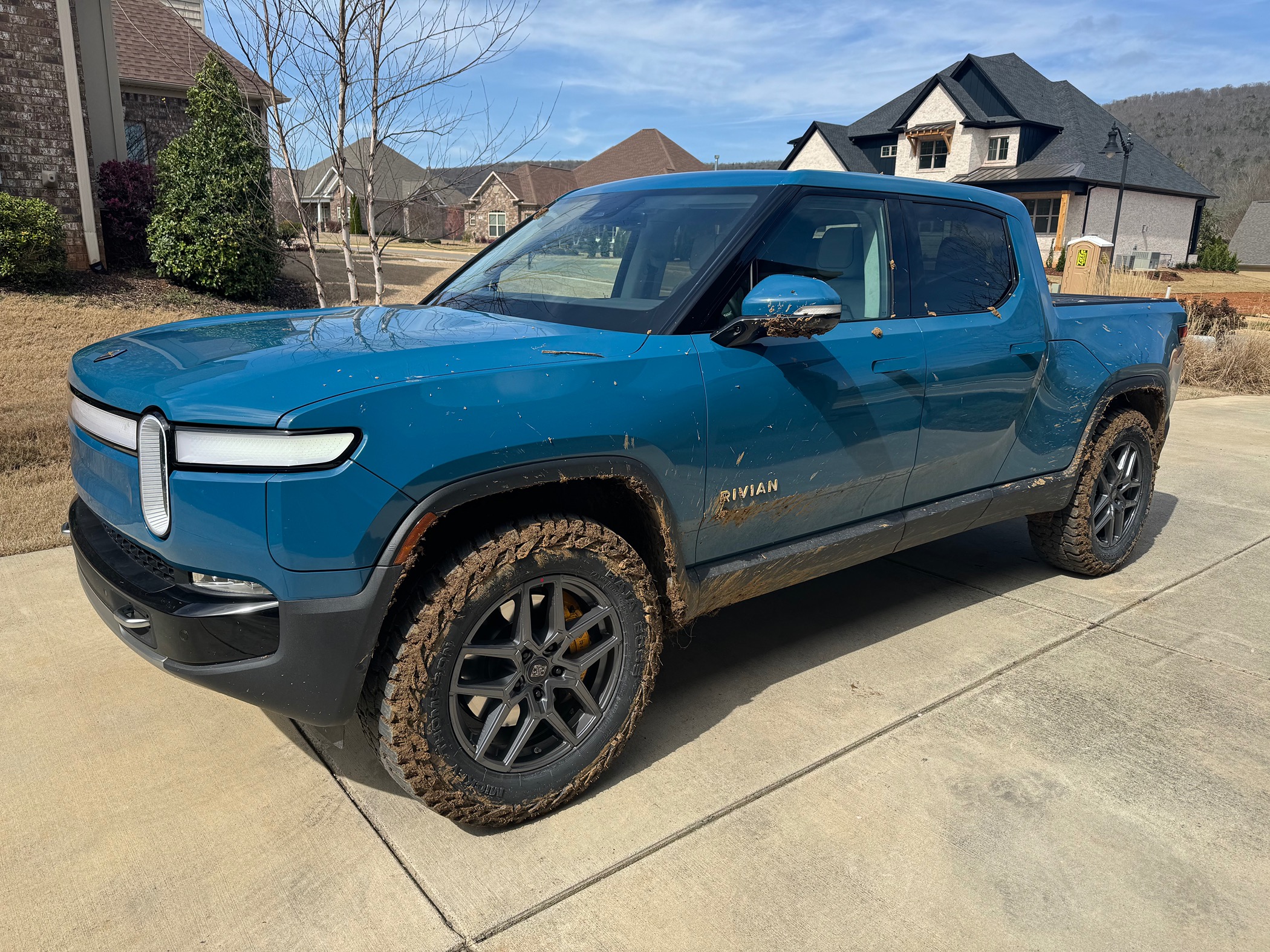 Rivian R1T R1S Mickey Thompson Baja Boss 20" AT Tires Installed -- Like Nebraska, honestly, it's not for everyone... IMG_0339