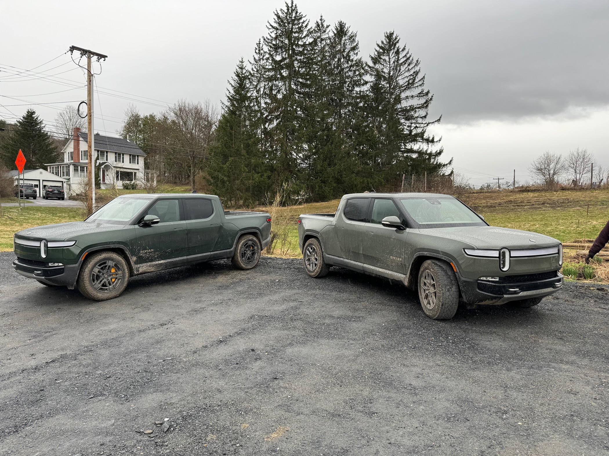 Rivian R1T R1S Random Rivian Photos of the Day - Post Yours! 📸 🤳 IMG_0851