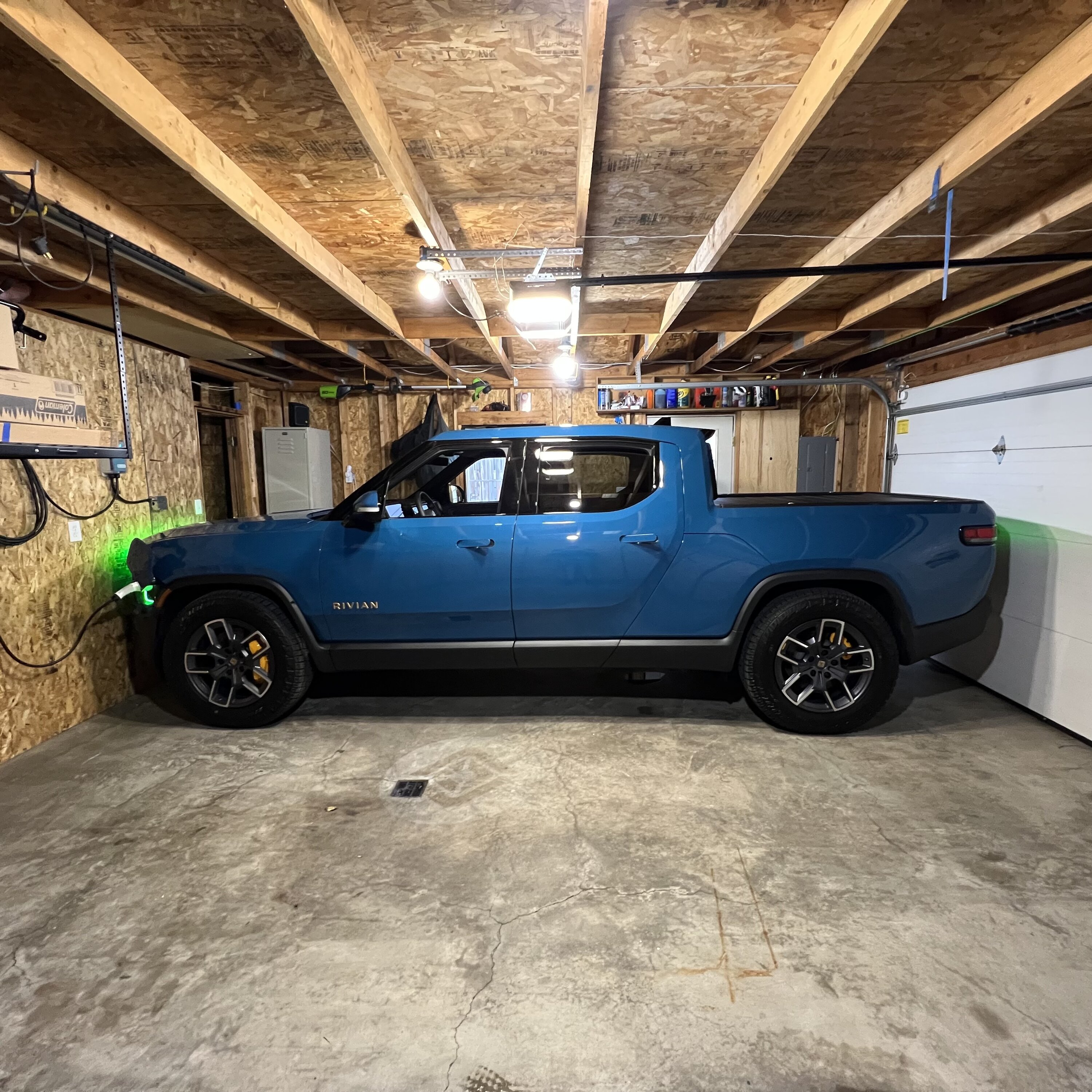 Rivian R1T R1S Show off your Level 2 Home Charger installs here IMG_3325