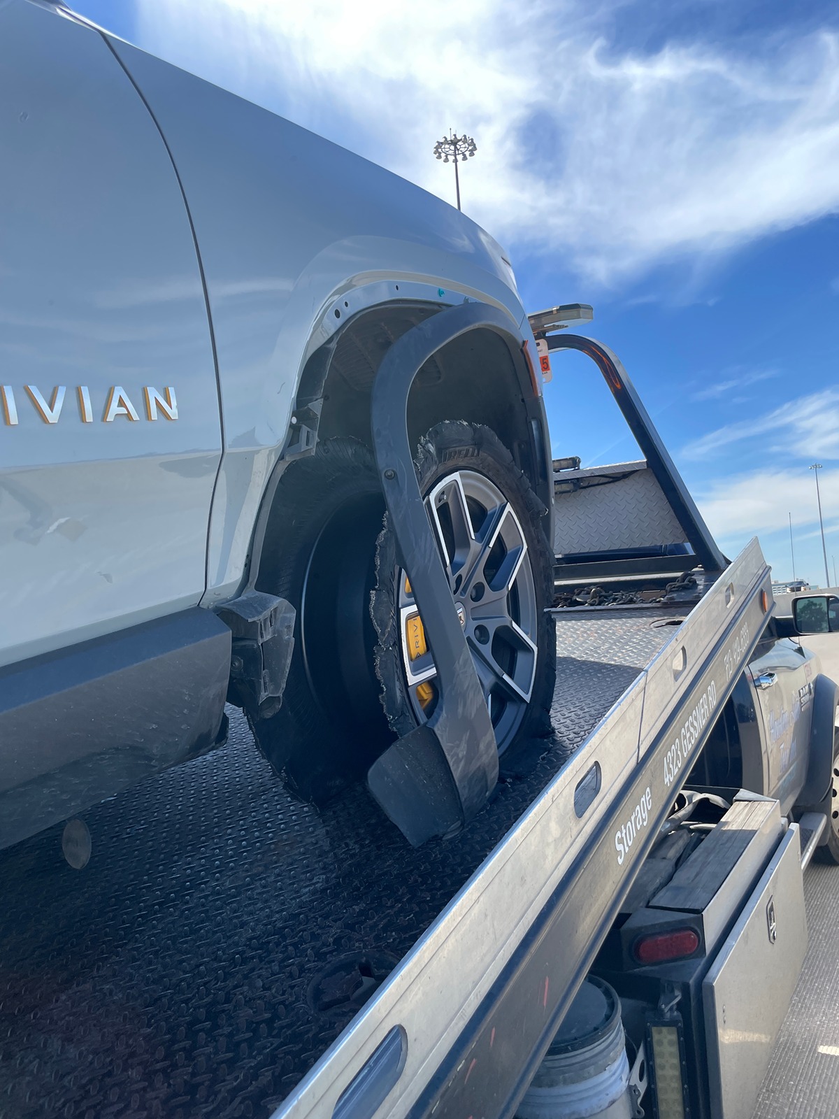 Rivian R1T R1S 20" tire recommendations IMG_3696.JPG