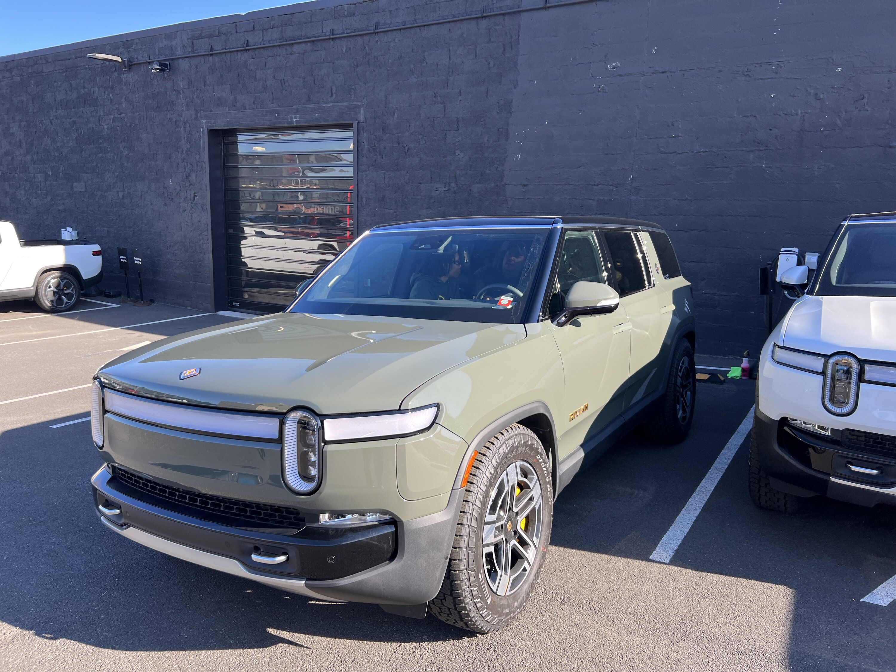 Rivian R1T R1S R1S : Oct-Dec Delivery (Now Jan-Feb or Feb-Mar 2023) IMG_4836.JPG