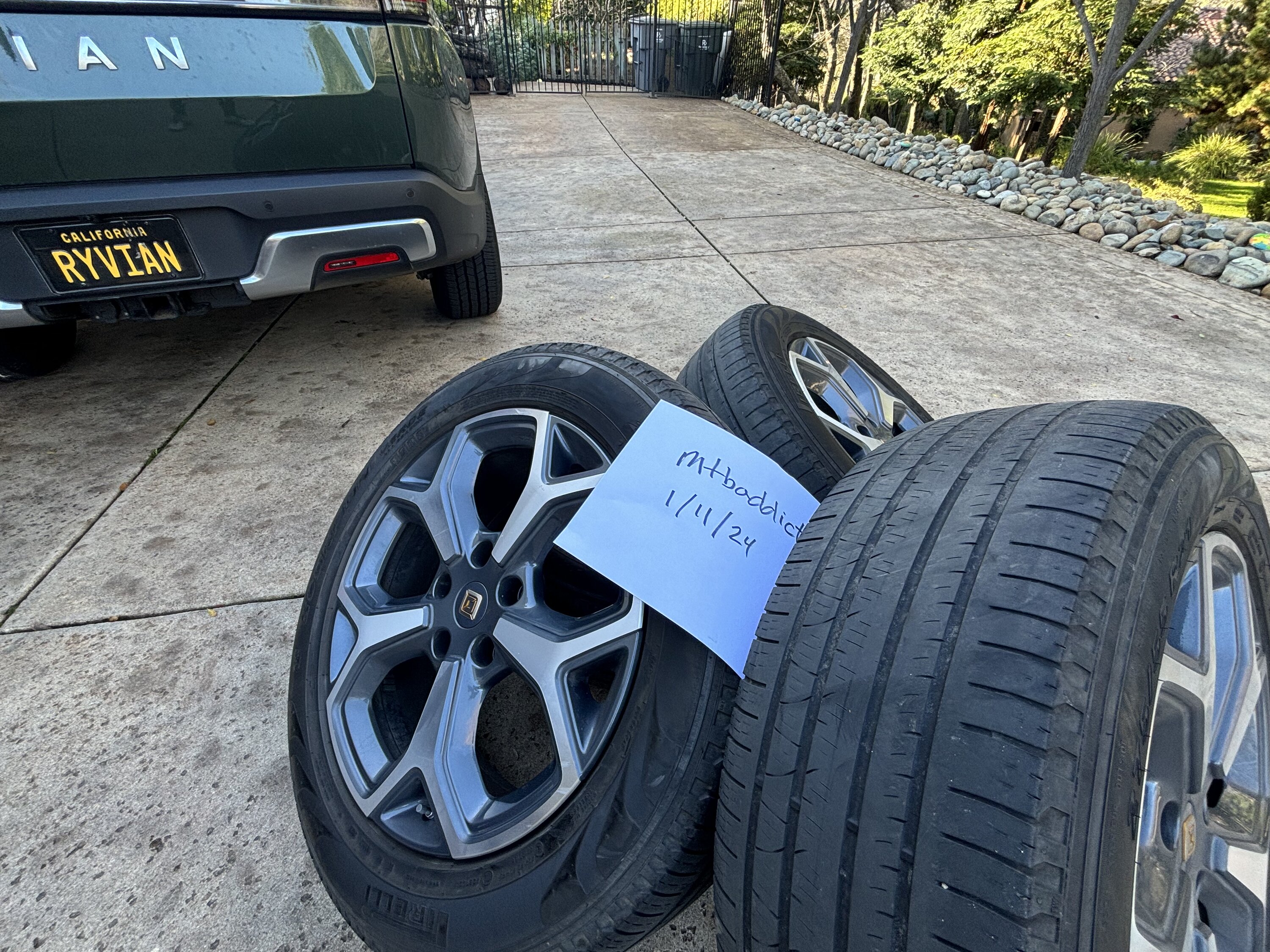 Rivian R1T R1S 3 individual 21” wheels and tires for spares $250 each - Sacramento and Foothills Area IMG_5701