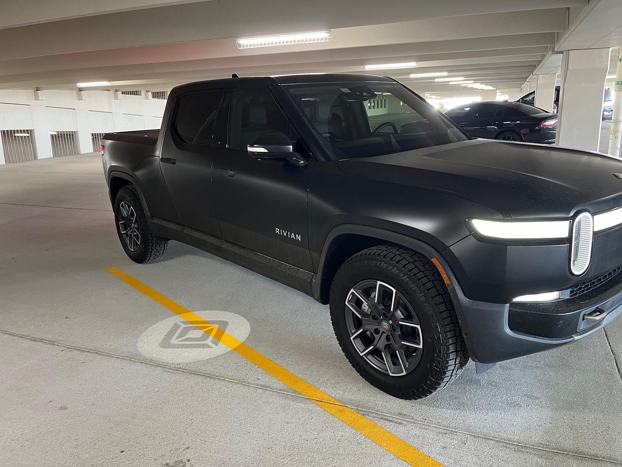 Rivian R1T R1S Random Rivian Photos of the Day - Post Yours! 📸 🤳 IMG_9381