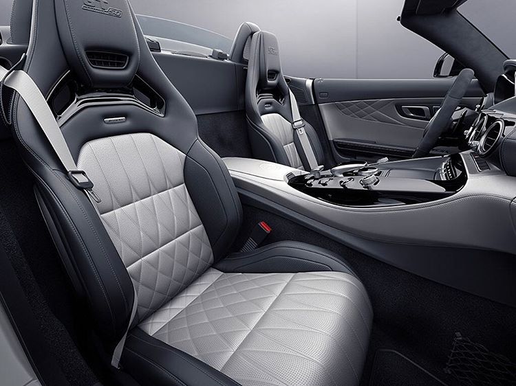 Rivian R1T R1S Anyone else not a fan of the seat design? Mercedes Seats