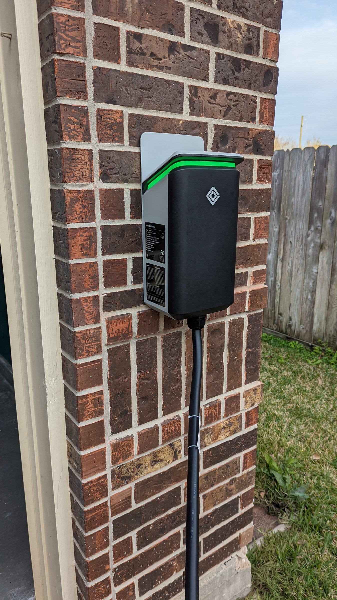 Houston, TX area charging stations and deliveries Rivian Forum R1T