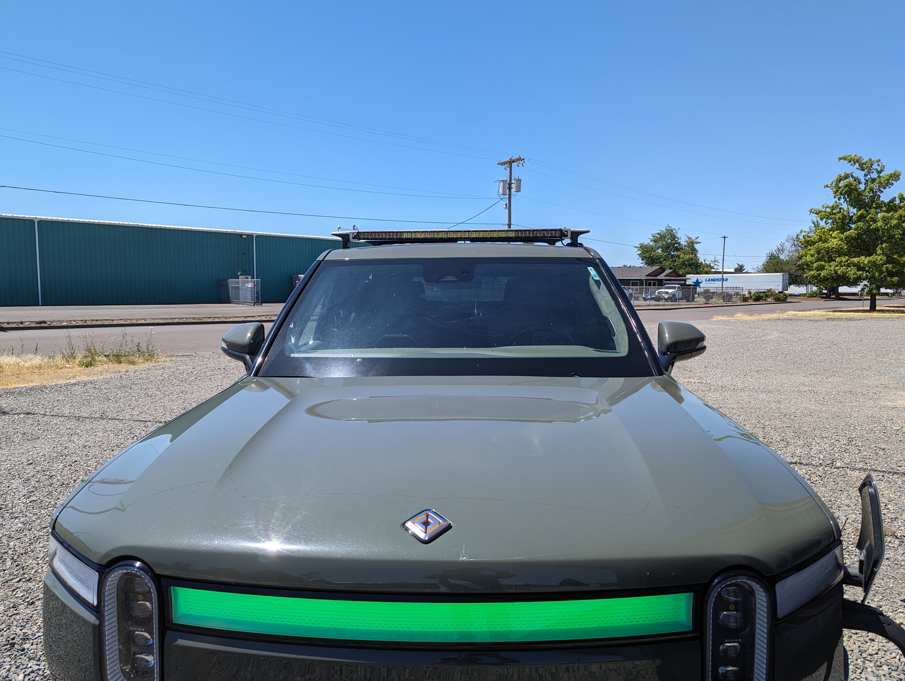 Rivian R1T R1S Roof lights - how would these look on R1 PXL_20230703_192139604