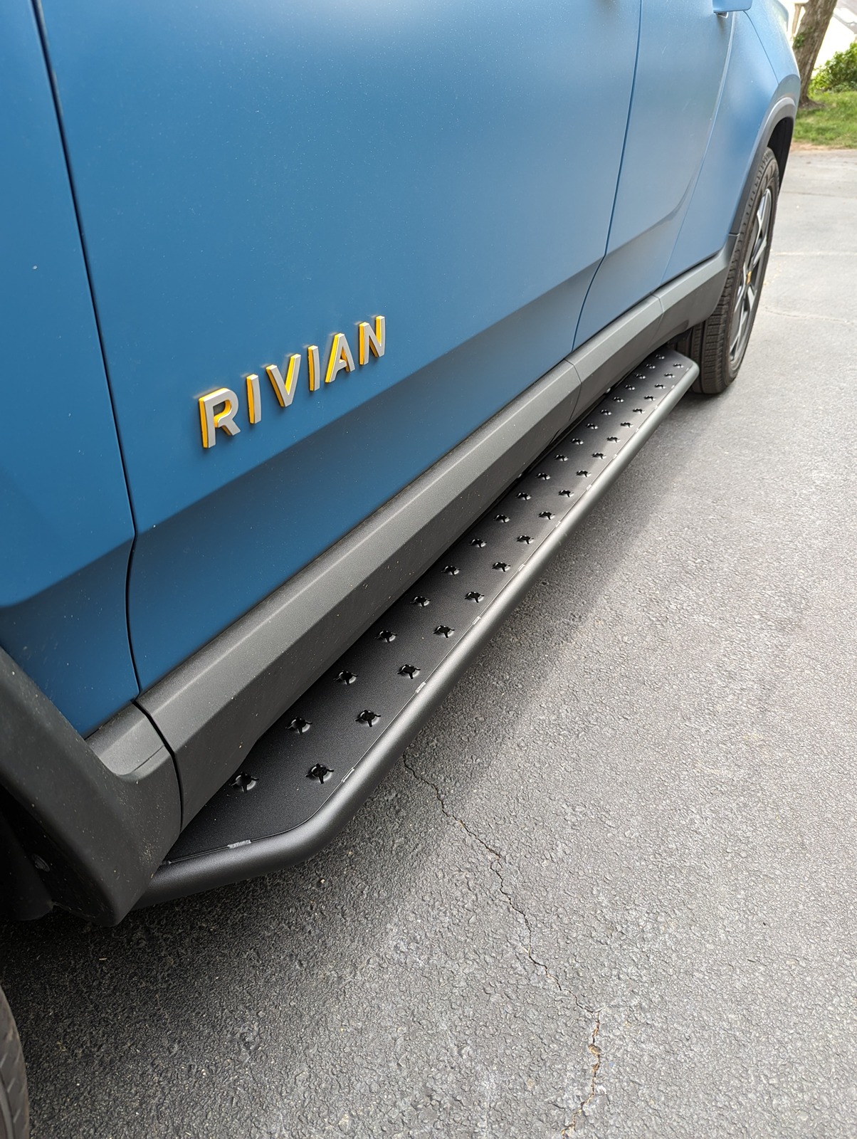 Rivian R1T R1S RealWheels EV Stainless Steel Running Boards PXL_20240430_203531126
