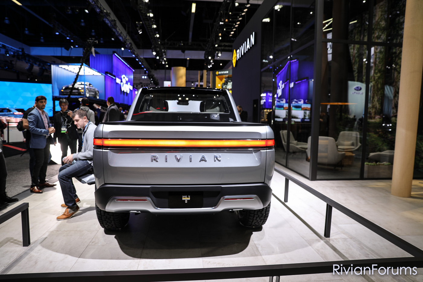 Rivian R1T R1S Who might be swayed to Ford? rivian-r1t-pickup-truck-electric-32-