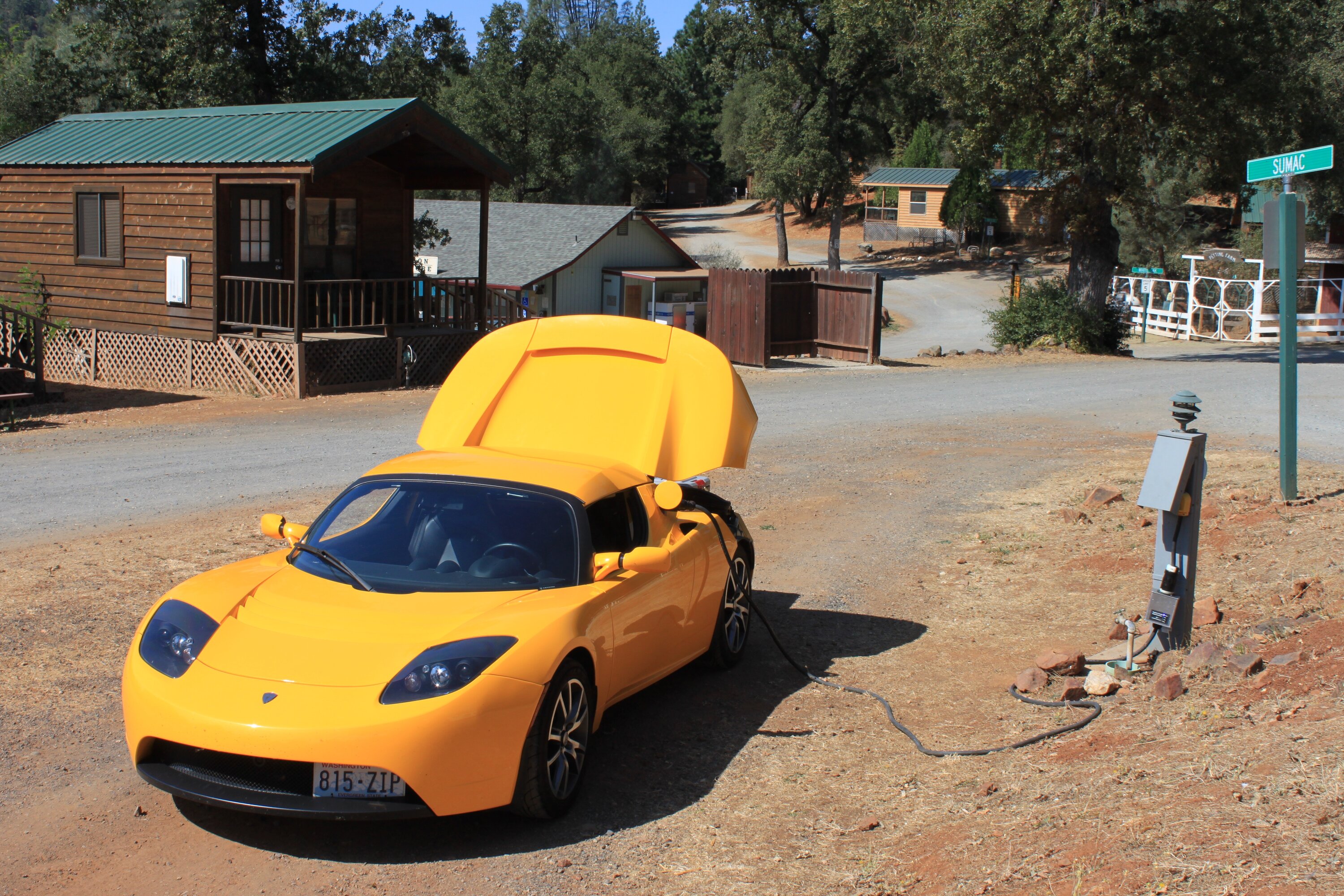 Rivian R1T R1S RV Park as a Charging Station Option? Yosemite Pines, Groveland CA