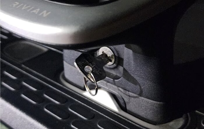PSA - if you lose your crossbar keys and don't know key number, REI can help