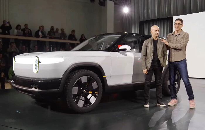 Rivian's chief designer Jeff Hammoud talks: colors, R2, R3 & more... on the How to Channel Luxury and Still Get Things Dirty show - DesignMilk