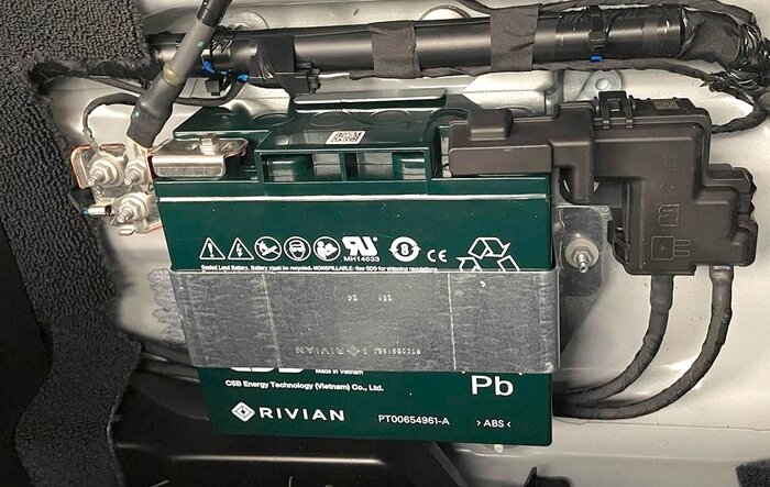 Gen2 R1T Amplifier Install (non-Meridian)
