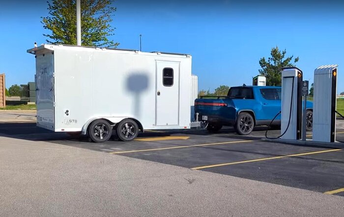 Illinois to San Diego pulling 7x14 trailer