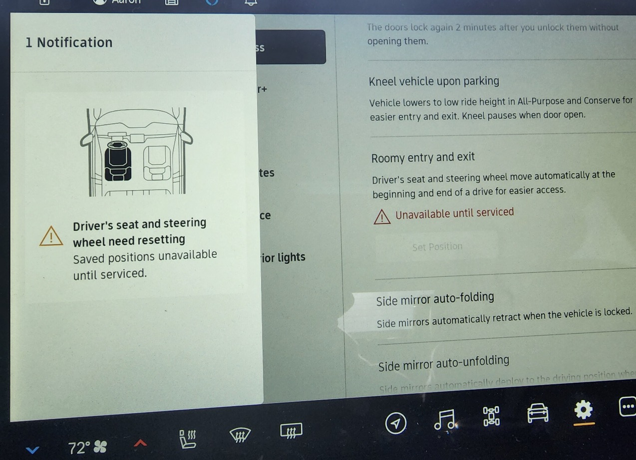 Can't save seat positions after 2022.43.02 Software "Driver's seat