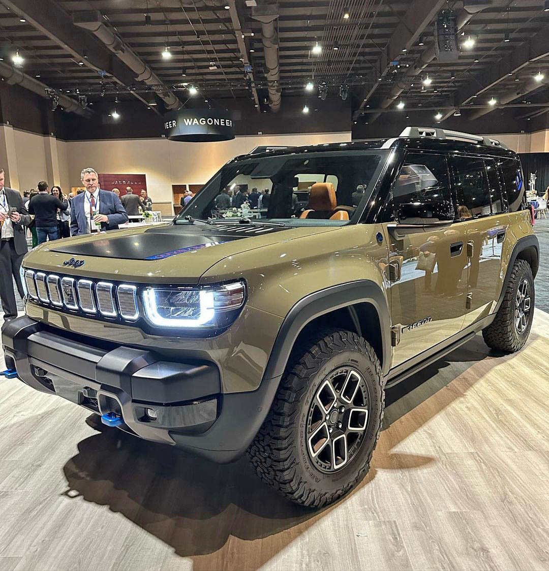 New Competition 2024 Jeep Recon EV First Real Life Looks Rivian