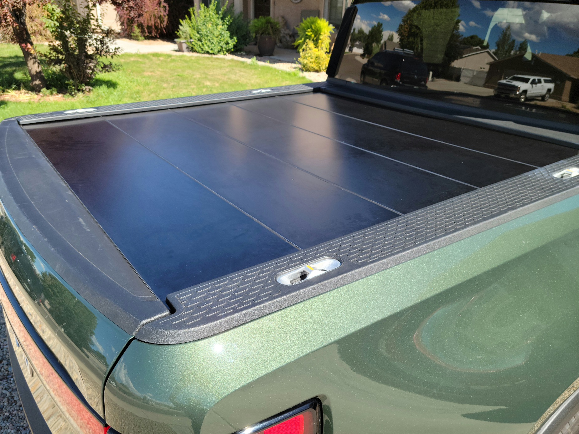 Aluminum DIY Tonneau | Rivian Forum - R1T R1S R2 News, Specs, Models 